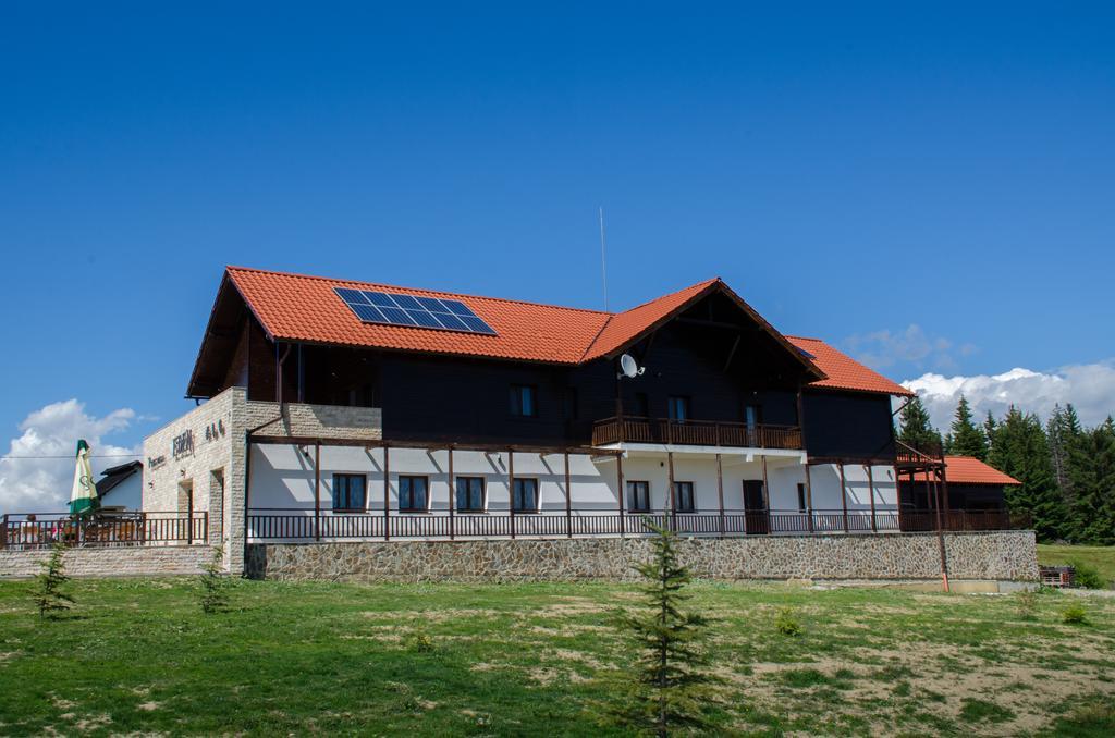 Pensiunea Agroturistica Eden Piatra Fantanele Buitenkant foto